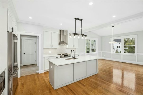 Interior, Kitchen, Pendant Lights, Recessed Lighting, Wood Texture Flooring