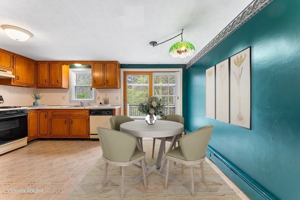 Dining room, Interior, Kitchen, Stainless Steel Appliances