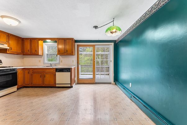 Interior, Kitchen, Stainless Steel Appliances