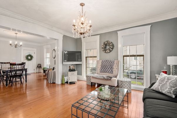 Chandelier, Dining room, Interior, Living room, Wood Texture Flooring
