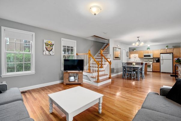 Dining room, Interior, Kitchen, Stainless Steel Appliances, Wood Texture Flooring