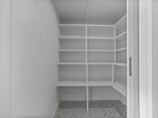Interior, Walk-in Closets