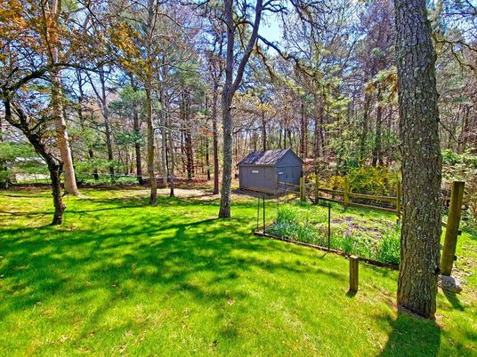 Backyard, Detached Garage, Exterior