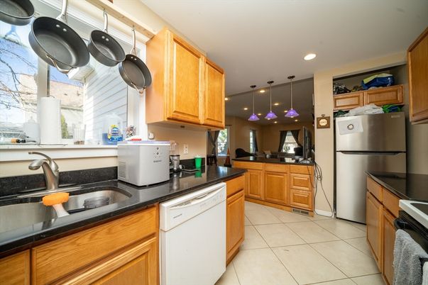 Interior, Kitchen, Pendant Lights, Recessed Lighting