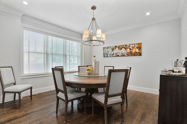 Chandelier, Dining room, Interior, Recessed Lighting, Wood Texture Flooring