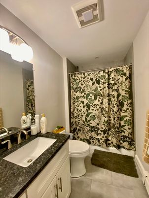 Bathroom, Interior