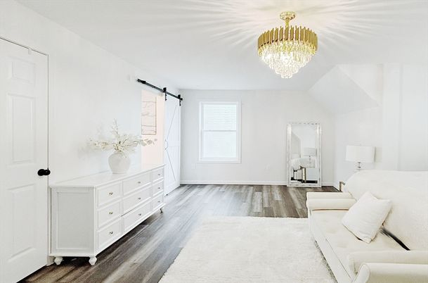 Chandelier, Interior, Wood Texture Flooring