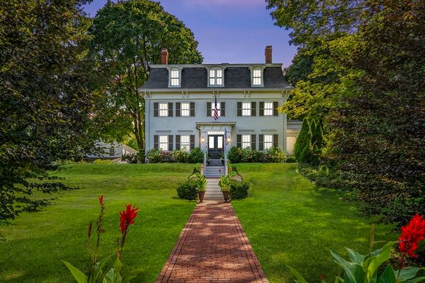 Backyard, Exterior, Facade, Georgian