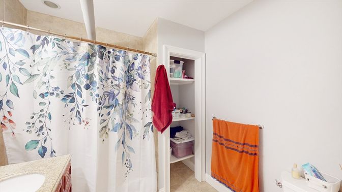 Bathroom, Interior