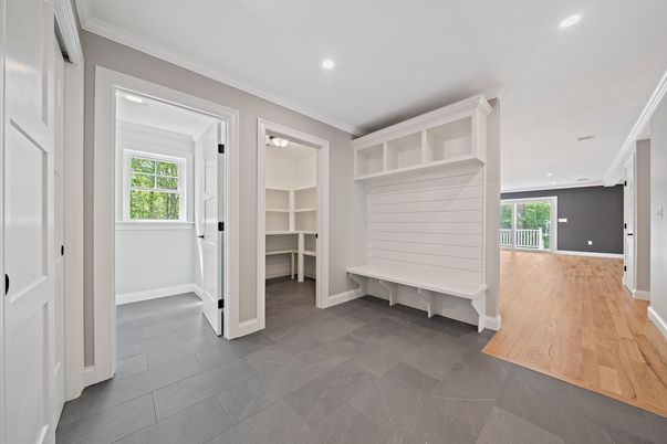 Empty room, Interior, Recessed Lighting, Walk-in Closets, Wood Texture Flooring