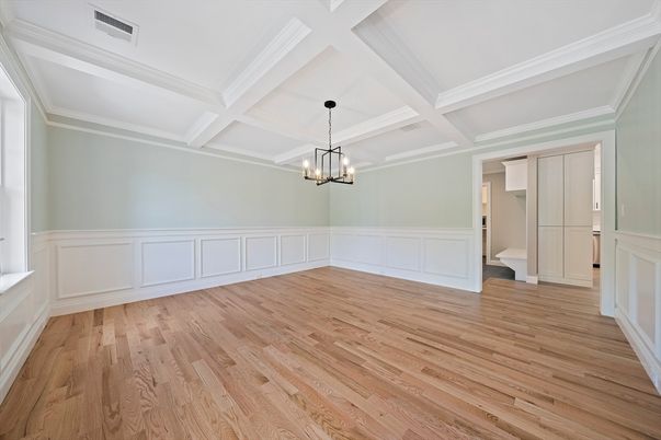 Chandelier, Empty room, Interior, Pendant Lights, Wood Texture Flooring