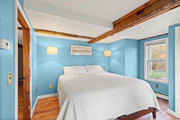 Bedroom, Interior, Pendant Lights, Wood Texture Flooring