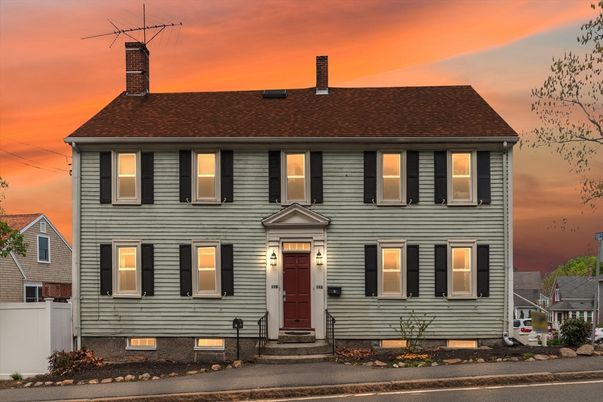 Exterior, Facade, Georgian