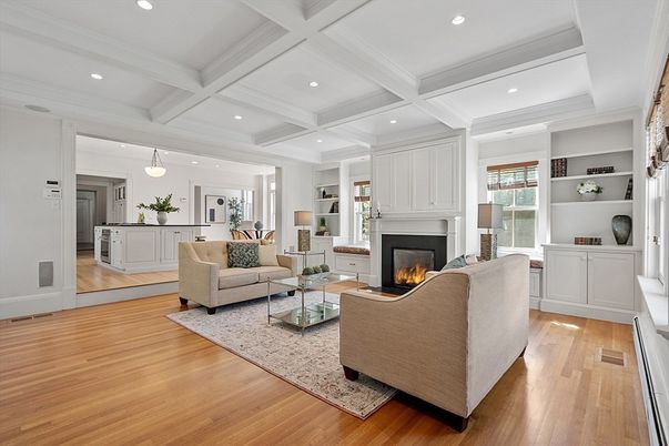 Fireplace, Interior, Living room, Pendant Lights, Recessed Lighting, Wood Texture Flooring