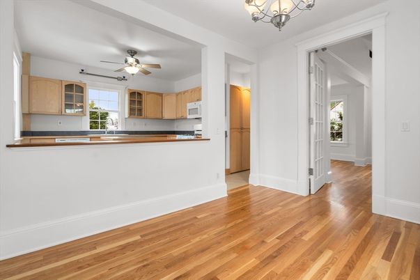 Chandelier, Interior, Kitchen, Wood Texture Flooring
