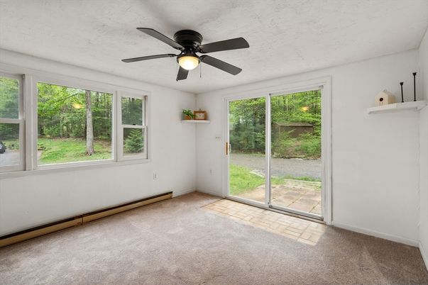 Empty room, Interior, Sun Room