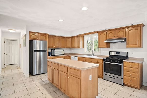 Interior, Kitchen, Recessed Lighting