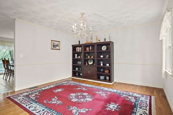 Chandelier, Interior, Wood Texture Flooring