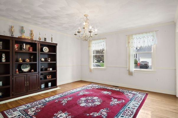 Chandelier, Interior, Wood Texture Flooring