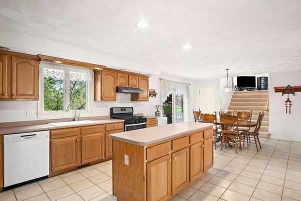Chandelier, Dining room, Interior, Kitchen, Pendant Lights, Recessed Lighting
