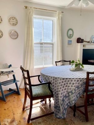 Dining room, Interior