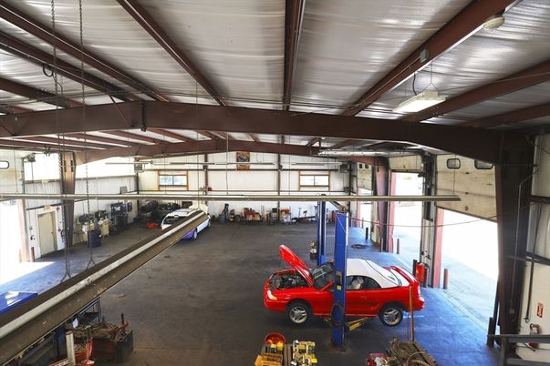Garage, Interior