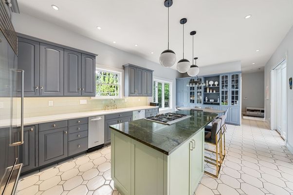 Interior, Kitchen, Pendant Lights, Recessed Lighting, Stainless Steel Appliances