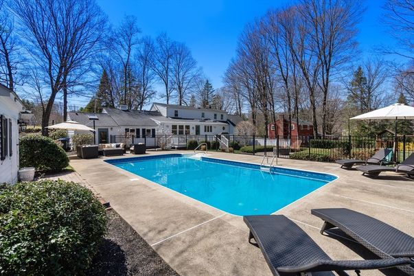 Exterior, Pool, Solar Panels