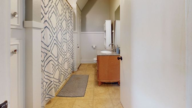 Bathroom, Interior