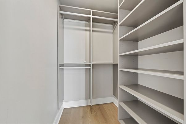 Interior, Walk-in Closets, Wood Texture Flooring