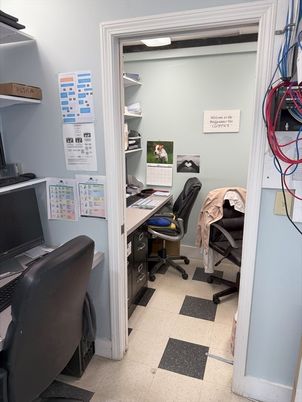 Home Office, Interior