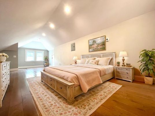 Bedroom, Interior, Recessed Lighting, Wood Texture Flooring