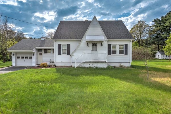 Attached, Backyard, Exterior, Facade, Cape Cod