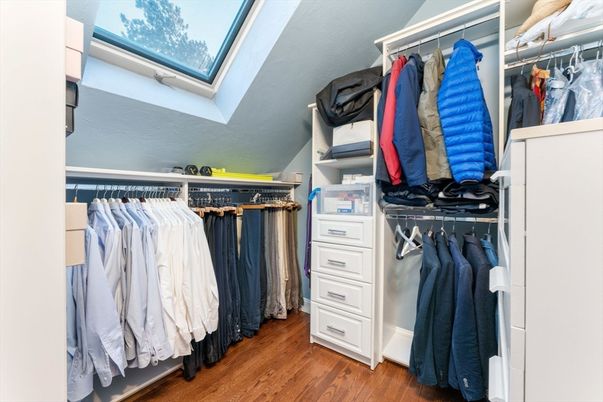 Interior, Walk-in Closets, Wood Texture Flooring