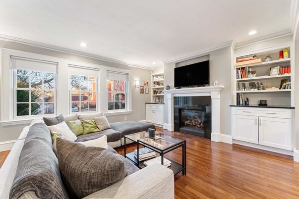 Fireplace, Interior, Living room, Recessed Lighting, Wood Texture Flooring