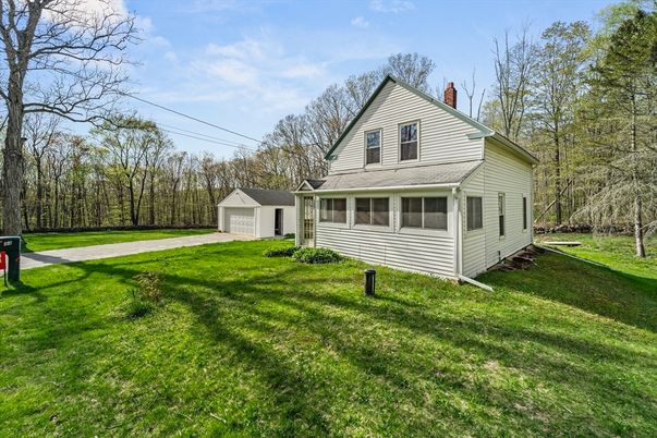 Backyard, Detached Garage, Exterior