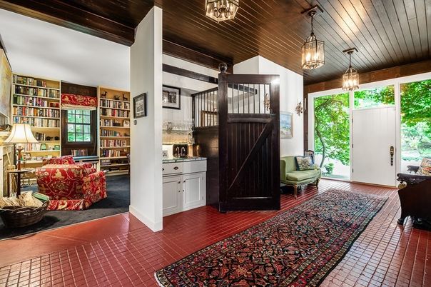 Interior, Pendant Lights, Wooden Ceilings