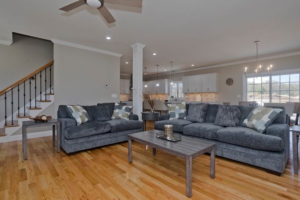 Interior, Kitchen, Living room, Pendant Lights, Recessed Lighting, Wood Texture Flooring