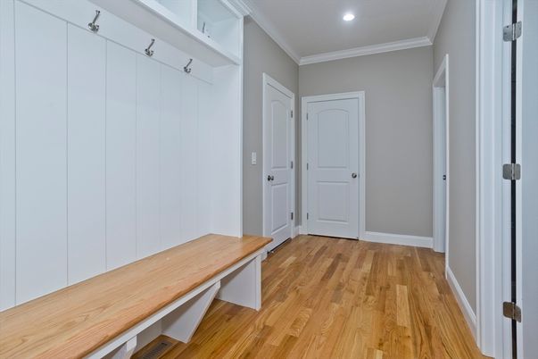 Interior, Recessed Lighting, Wood Texture Flooring