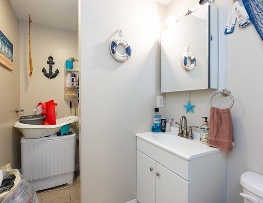 Bathroom, Interior
