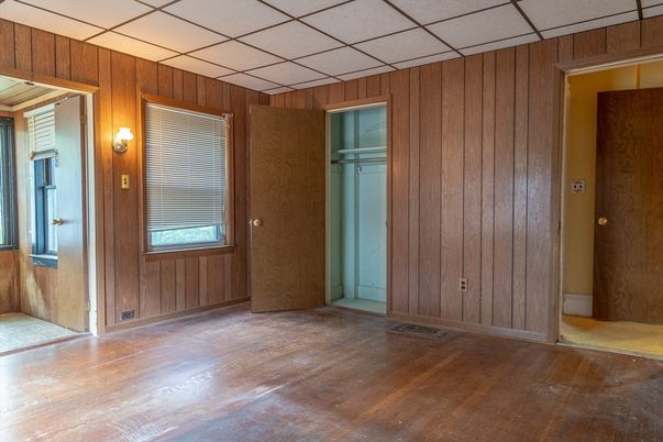 Empty room, Interior, Wood Texture Flooring, Wooden Walls