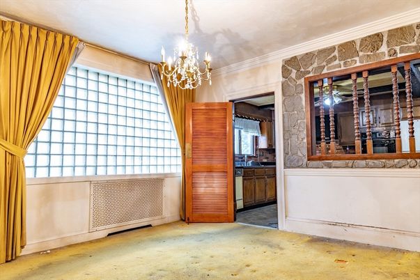 Chandelier, Empty room, Interior