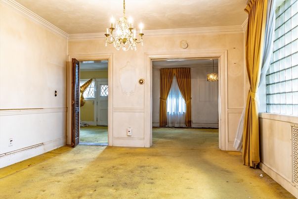 Chandelier, Empty room, Interior