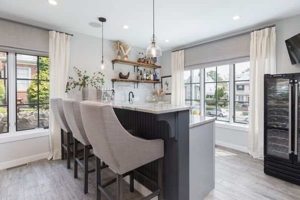 Interior, Pendant Lights, Recessed Lighting, Wood Texture Flooring