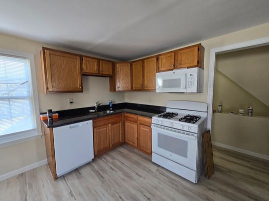 Interior, Kitchen, Wood Texture Flooring