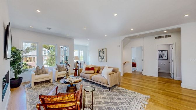 Interior, Living room, Recessed Lighting, Wood Texture Flooring