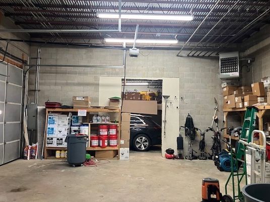 Garage, Interior, Stone Walls