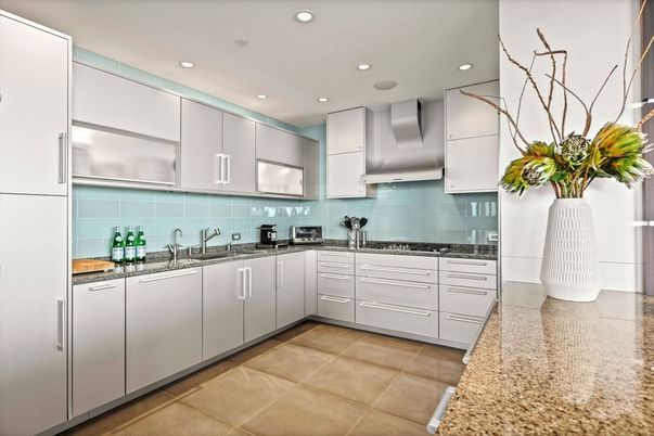 Interior, Kitchen, Recessed Lighting