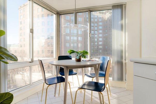 Dining room, Interior, Pendant Lights
