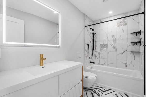 Bathroom, Interior, Marble Walls, Recessed Lighting